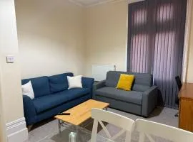 Cozy Leicester Apartment Retreat