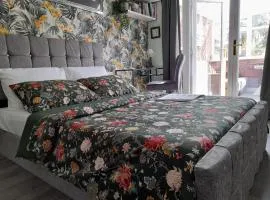 Exceptional Bedroom with Dedicated Shower and Toilet in a three bedroom apartment