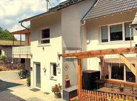 Unterkunft4You-Ferienhaus-Zum-Burgfried