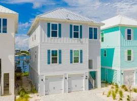Yacht Harbor House