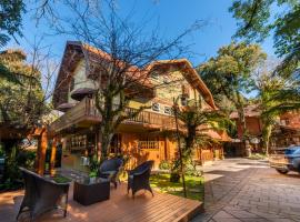 Pousada Monte Felice Recanto da Lua, guest house in Gramado