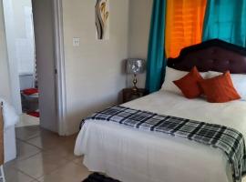 Penthouse villa 1, chỗ nghỉ tự nấu nướng ở Montego Bay