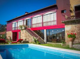 Casa de Chouselas, farm stay in Vilela