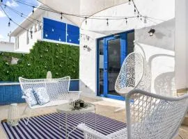 Ocean Park 1BD 1BA Pool Walk to beach -Santorini 5