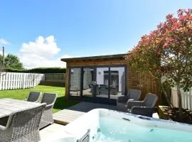 3 Bed in Westward Ho 48845