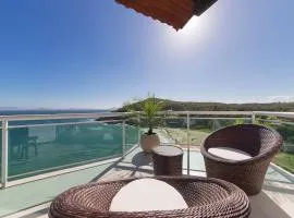 Ocean Front Apartment in Buzios Praia Caravelas