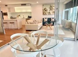 Ocean View Spa Apartment in Q Tower
