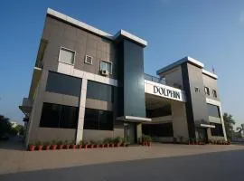 Dolphin Club And Resort