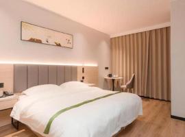 GreenTree Inn xinghua Middle Yingwu Road Express Hotel, hotel v destinaci Xinghua