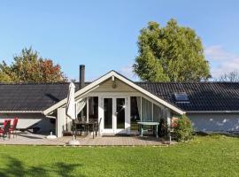 Cozy Retreat with Spa - By Traum Ferienwohnungen, hotel in Sarup