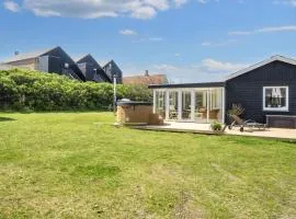 Luxury Spa Retreat in Thorsminde - By Traum Ferienwohnungen