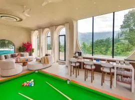 SaffronStays Roman Holiday