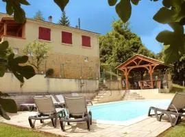Villa du Pignol avec piscine à Sarlat