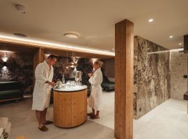 Hotel Matterhorn Inn, hotel din Täsch