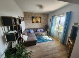 Apartment Golden Oak