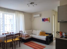 Комплекс Конти, готель у місті Равда