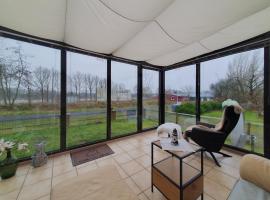 Ferienhaus am Nordostseekanal, hotel in Offenbüttel