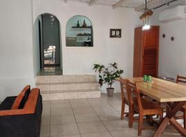 Genovesa Family home, hotel que acepta mascotas en Puerto Ayora