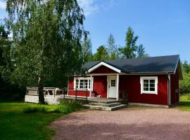 Linnearo, cottage in Mariehamn