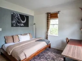 Cozy 2br 5 mins drive to the beach j6