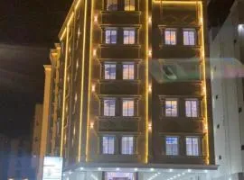 شقق فندقية جديدة متعددة الاحجام ديكور فخم مدخل ذكي