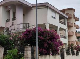 Apartmani Vedrana Sutomore, hotel v destinaci Sutomore