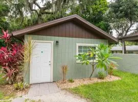 Coastal Getaway minutes from Siesta Key Beach