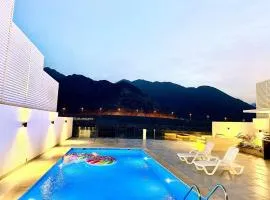 Lux 3BR Villa, Sea Views & Pool