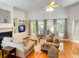 Spacious King Suite Home With Serene Patio