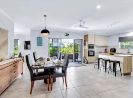 Tranquillity by the Sea, Hotel in Hideaway Bay