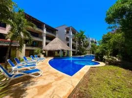 Puerto Aventuras Private Terrace and Golf View