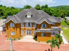 Paradise Oasis