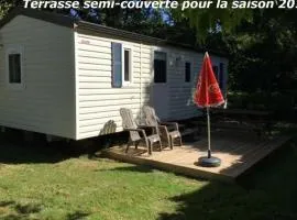 Mobil-home avec terrasse, 6 pers, 3 chambres - API-1-52-460