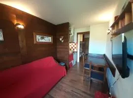 Studio confortable à Valfréjus, proche des pistes - FR-1-561-143