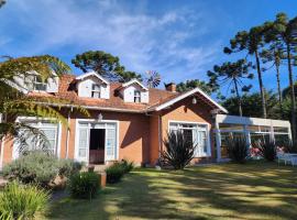 Pousada Filosófica, πανδοχείο σε Campos do Jordão