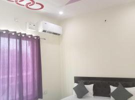 Rewāri에 위치한 호텔 Hotel O Bliss