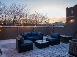 3BR Townhouse with Private Rooftop