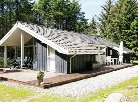 8 person holiday home in Løkken