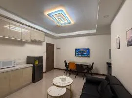 2 AC in 1 Room JCAL Building Near Manila Airports MOA OKADA