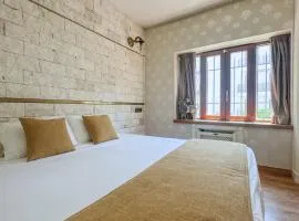 Arunda Luxury Boutique Hotel