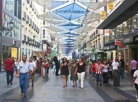 Loft ubicado junto a Madrid, hotel a Móstoles