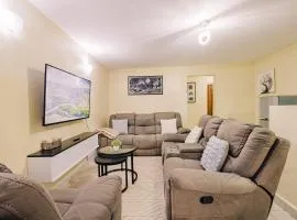 Cozy Stays by J -Githunguri, Kiambu