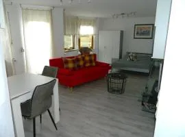 Helle 45 qm Einliegerwohnung