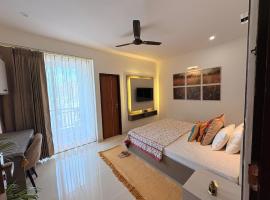 Couple Canvas- Luxurious 1-BHK Peaceful Apartment, hotel a Siroli