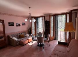 Appartamento Corte Guercino, ξενοδοχείο σε Τσέντο