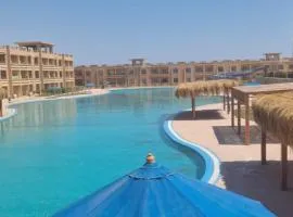 2 bedroom apartment Bay View sahl hasheesh