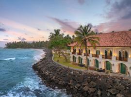 The Flute Mansion, hotel in Talpe