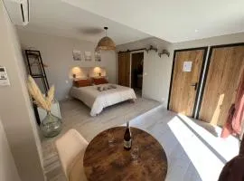 Chambre Mélusine Spa, Bien-être et Nature aux Fées des Chênes