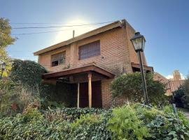 Dúplex Del Mar, ideal para descansar en familia - Ayres del Bosque Alojamientos, hotel a Pinamar