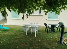 Maison de vacances à Lesperon